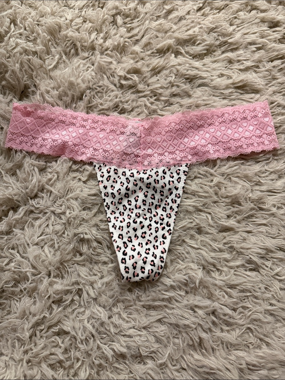 NWT Y2K Vintage Victoria's Secret Thong Pink Animal Print XSmall